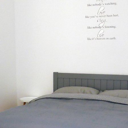Romantic Apartment On Rynok Square With Air-Conditioning Lemberg Exterior foto
